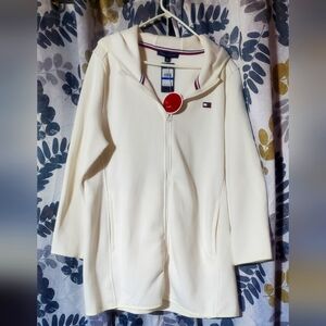 Tommy Hilfiger XL White Knit Hoodie – Casual Elegance for Fall & Winter"